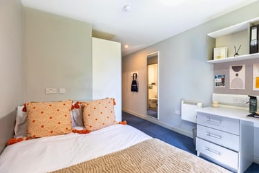 1 bed house, 160 Corporation Street, City Centre, Preston, PR12UQ - Image 2